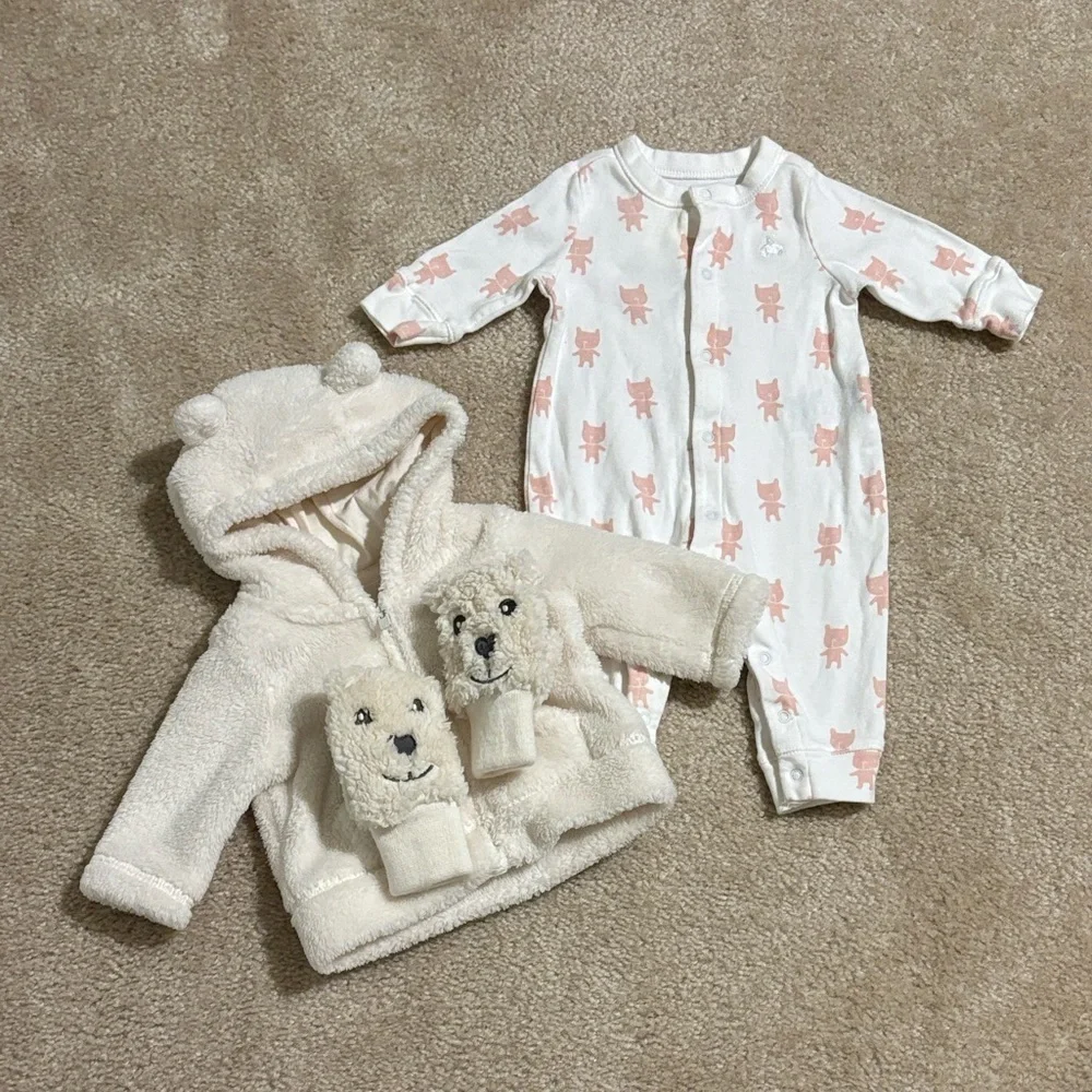 GAP Baby LOT Cream Fleece Hoodie and Onesie